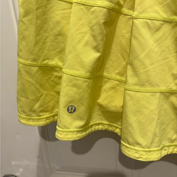 Lululemon Pace Rival Mid-Rise Skirt 15" Length *Tall
Highlight Yellow - Picture 7 of 7